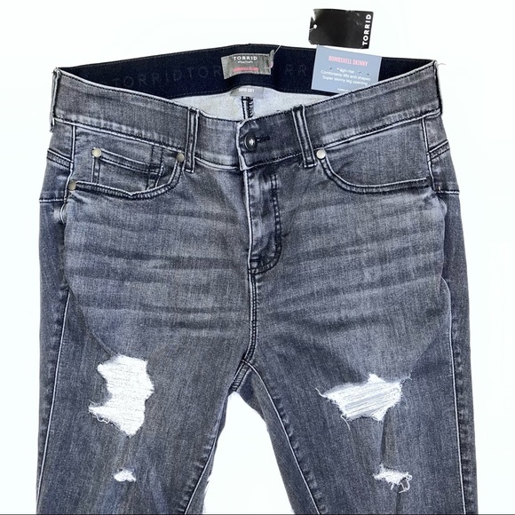 TORRID Bombshell Skinny High Rise Jeans Super Soft Distressed Raven 14 Tall NWT - Picture 4 of 15